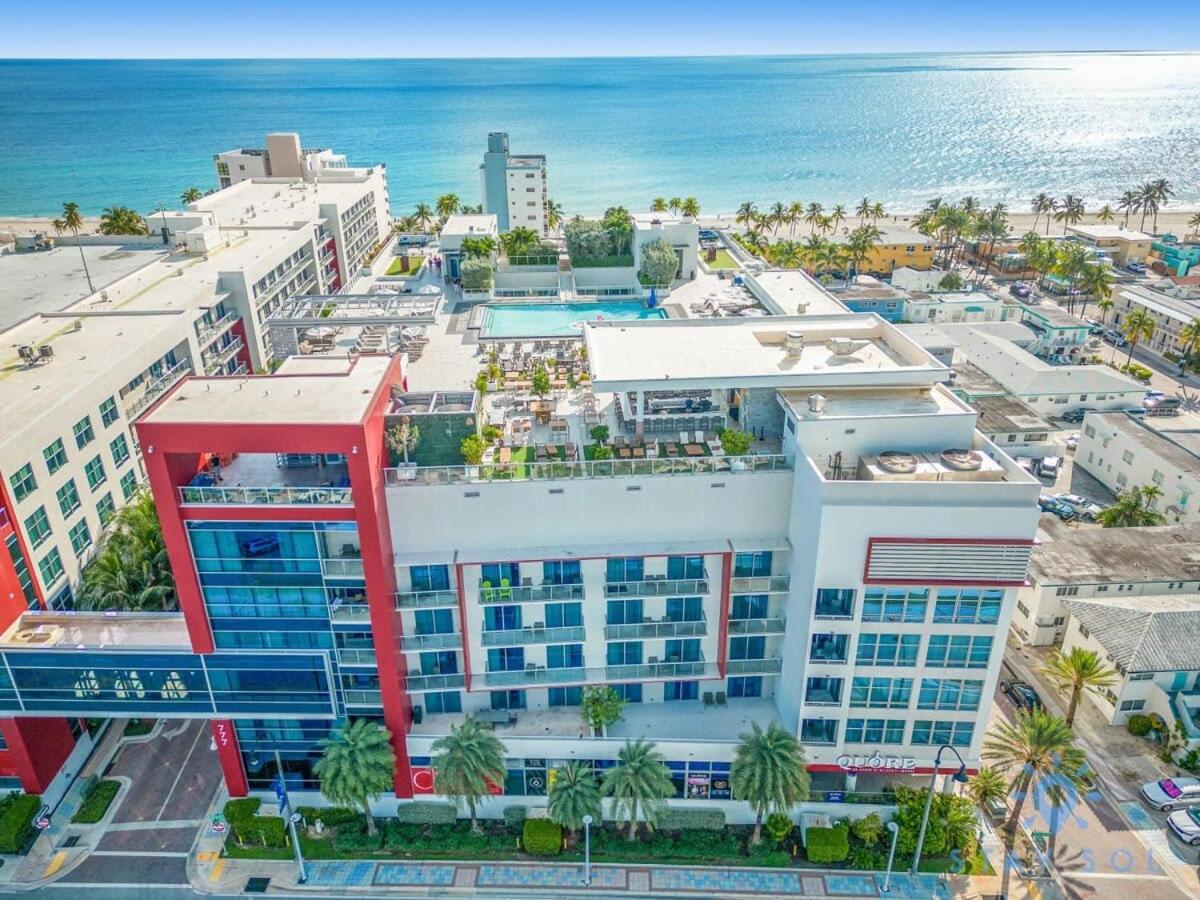 Lx Oasis Beachfront-Rt Infinity Pool Hollywood Buitenkant foto